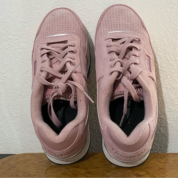 Reebok Harman Women's size 7 M Pink Suede Classic Work Shoes composite Toe - Picture 15 of 15
